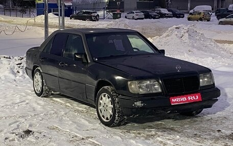 Mercedes-Benz W124, 1987 год, 210 000 рублей, 1 фотография
