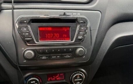 KIA Rio III рестайлинг, 2014 год, 975 000 рублей, 5 фотография