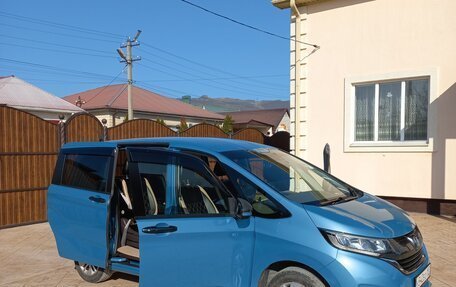 Honda Freed II, 2018 год, 1 800 000 рублей, 17 фотография