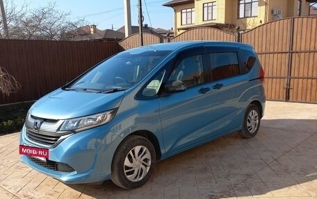 Honda Freed II, 2018 год, 1 800 000 рублей, 14 фотография