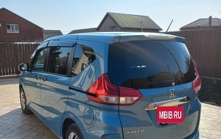 Honda Freed II, 2018 год, 1 800 000 рублей, 11 фотография