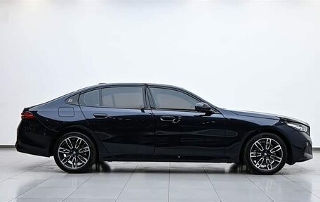 BMW 5 серия, 2025 год, 8 500 000 рублей, 5 фотография