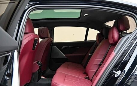 BMW 5 серия, 2025 год, 8 500 000 рублей, 12 фотография