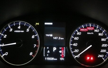 Mitsubishi Outlander III рестайлинг 3, 2017 год, 1 930 000 рублей, 8 фотография