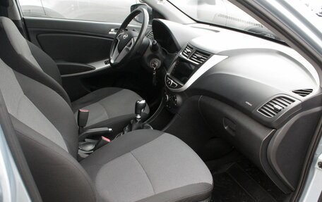 Hyundai Solaris II рестайлинг, 2013 год, 770 000 рублей, 6 фотография