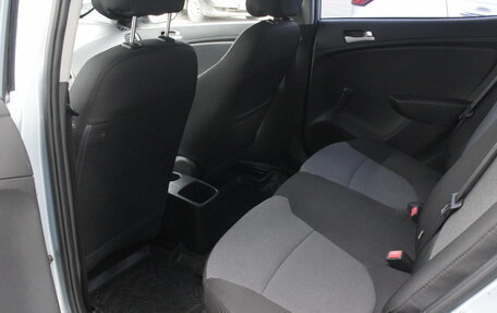 Hyundai Solaris II рестайлинг, 2013 год, 770 000 рублей, 19 фотография