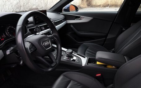 Audi A4, 2019 год, 2 650 000 рублей, 16 фотография