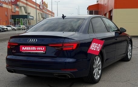 Audi A4, 2019 год, 2 650 000 рублей, 4 фотография