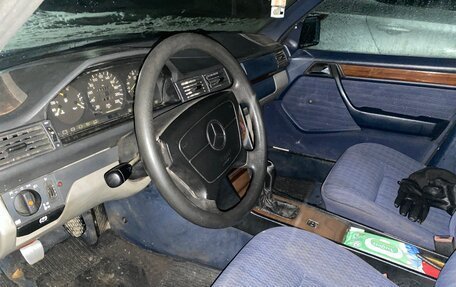 Mercedes-Benz W124, 1987 год, 210 000 рублей, 7 фотография