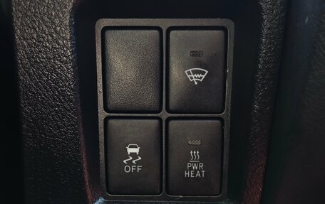 Toyota Land Cruiser Prado 150 рестайлинг 2, 2016 год, 3 699 000 рублей, 26 фотография