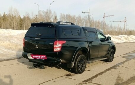 Mitsubishi L200 IV рестайлинг, 2018 год, 1 800 000 рублей, 2 фотография