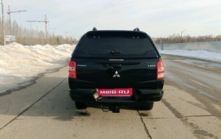 Mitsubishi L200 IV рестайлинг, 2018 год, 1 800 000 рублей, 4 фотография