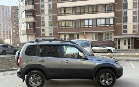 Chevrolet Niva I рестайлинг, 2018 год, 660 000 рублей, 11 фотография