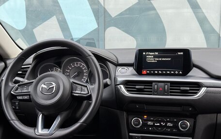 Mazda 6, 2017 год, 1 899 000 рублей, 12 фотография