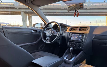 Volkswagen Jetta VI, 2014 год, 1 200 000 рублей, 10 фотография