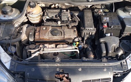 Peugeot 206, 2006 год, 260 000 рублей, 4 фотография