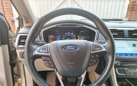 Ford Fusion (North America) II, 2018 год, 1 800 000 рублей, 12 фотография