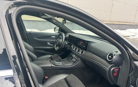 Mercedes-Benz E-Класс, 2021 год, 3 220 000 рублей, 9 фотография