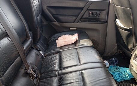 Mitsubishi Montero III, 2002 год, 980 000 рублей, 26 фотография