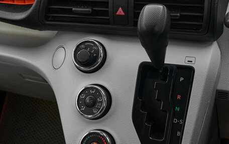 Toyota Sienta II, 2017 год, 1 350 000 рублей, 17 фотография