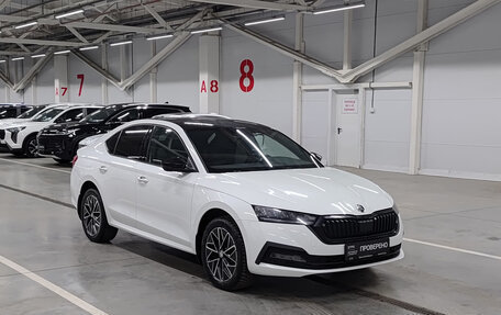 Skoda Octavia IV, 2022 год, 3 300 000 рублей, 3 фотография