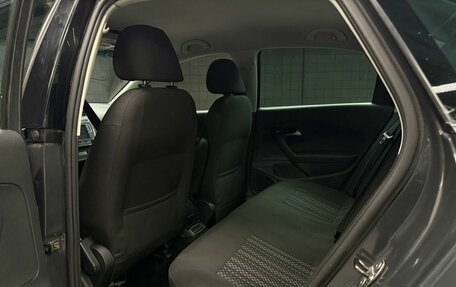 Volkswagen Polo VI (EU Market), 2018 год, 598 000 рублей, 9 фотография