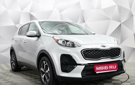 KIA Sportage IV рестайлинг, 2020 год, 2 400 000 рублей, 4 фотография