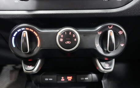 KIA Rio IV, 2018 год, 1 230 000 рублей, 17 фотография