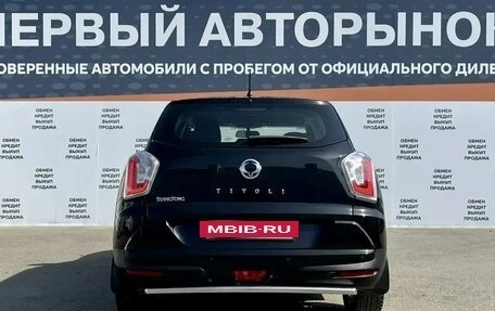 SsangYong Tivoli, 2016 год, 999 000 рублей, 6 фотография