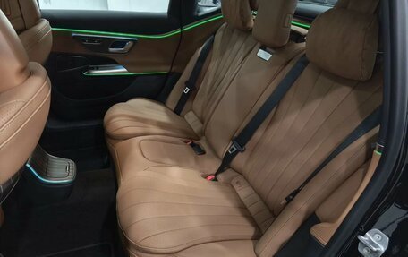 Mercedes-Benz E-Класс, 2024 год, 6 840 000 рублей, 29 фотография