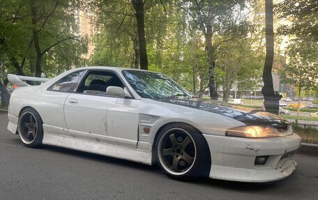 Nissan Skyline, 1994 год, 750 000 рублей, 2 фотография