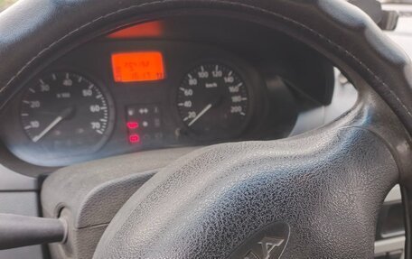 Dacia Logan I, 2006 год, 330 000 рублей, 6 фотография