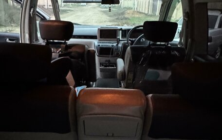 Nissan Elgrand III, 2003 год, 1 200 000 рублей, 6 фотография