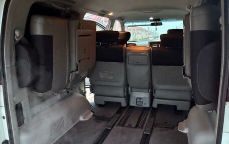 Nissan Elgrand III, 2003 год, 1 200 000 рублей, 4 фотография