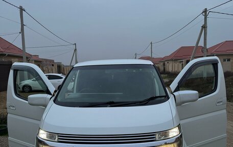 Nissan Elgrand III, 2003 год, 1 200 000 рублей, 11 фотография