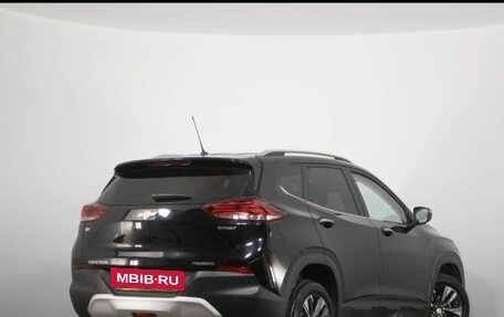 Chevrolet Tracker, 2023 год, 2 300 000 рублей, 5 фотография