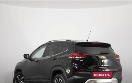 Chevrolet Tracker, 2023 год, 2 300 000 рублей, 7 фотография