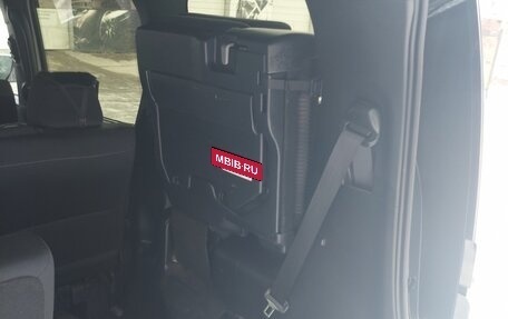 Toyota Voxy III, 2018 год, 2 690 000 рублей, 21 фотография