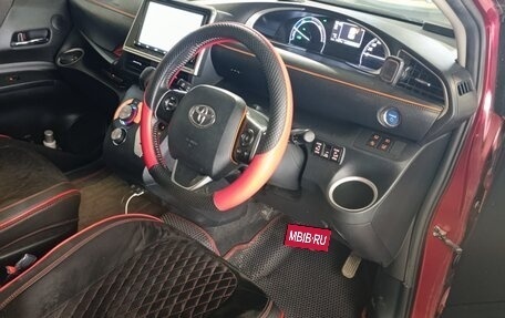 Toyota Sienta II, 2019 год, 1 750 000 рублей, 17 фотография