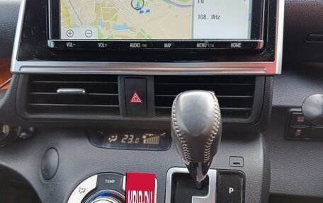 Toyota Sienta II, 2019 год, 1 750 000 рублей, 23 фотография