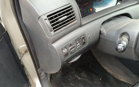 Toyota Corolla, 2005 год, 340 000 рублей, 8 фотография