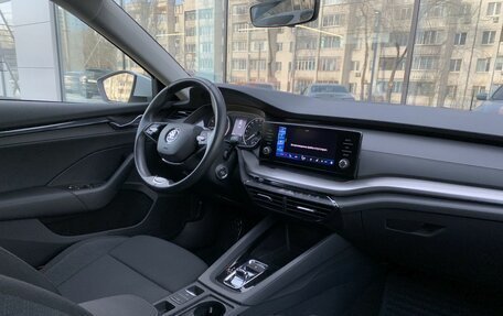 Skoda Octavia IV, 2021 год, 2 450 000 рублей, 9 фотография