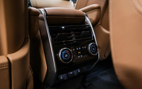 Land Rover Range Rover IV рестайлинг, 2025 год, 26 800 000 рублей, 25 фотография