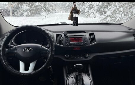 KIA Sportage III, 2010 год, 1 050 000 рублей, 9 фотография