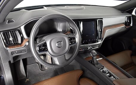 Volvo S60 III, 2020 год, 2 990 000 рублей, 9 фотография