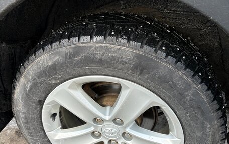 Toyota RAV4, 2013 год, 1 750 000 рублей, 24 фотография