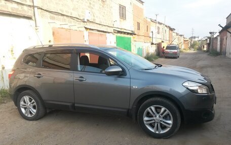 Nissan Qashqai+2 I, 2011 год, 1 200 000 рублей, 2 фотография