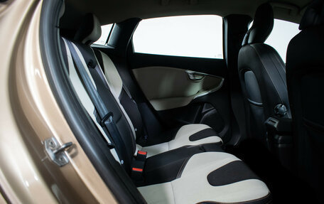 Volvo V40 II рестайлинг, 2013 год, 1 190 000 рублей, 9 фотография