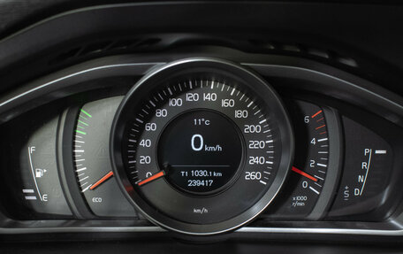 Volvo V40 II рестайлинг, 2013 год, 1 190 000 рублей, 12 фотография