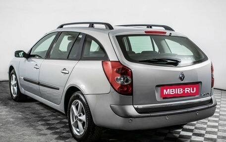 Renault Laguna II, 2006 год, 550 000 рублей, 7 фотография